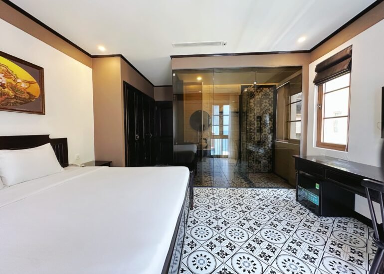 King Ocean-view Room