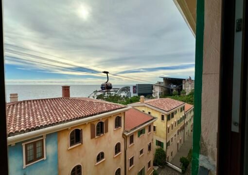 King Ocean-view Room