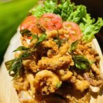 Mực chiên dòn lá quế